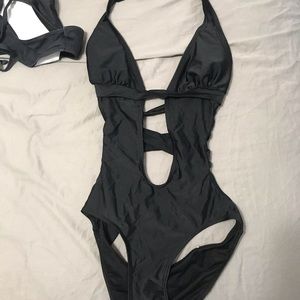 Swimming suit